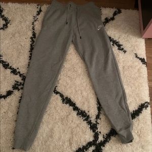 nike joggers